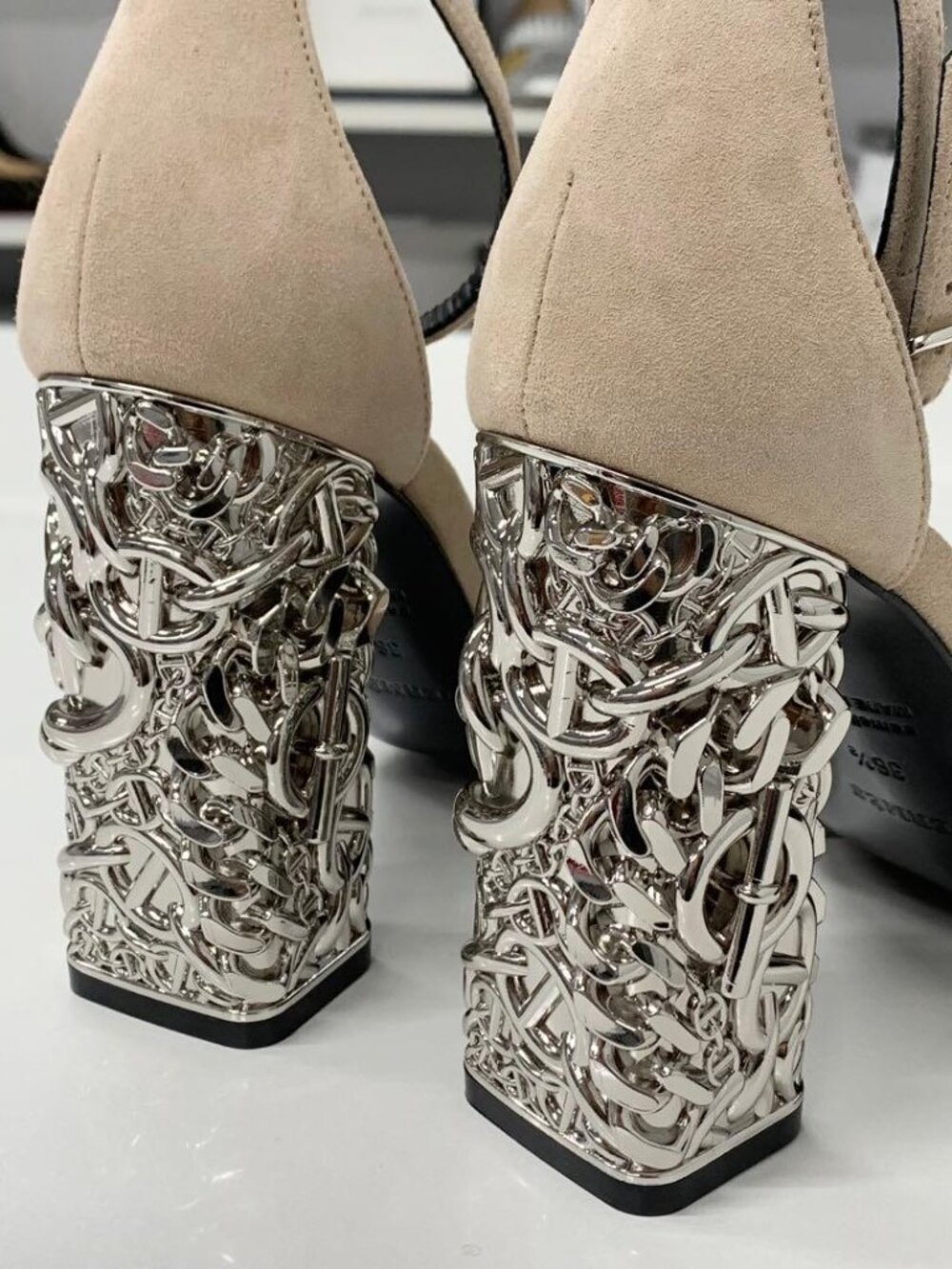 Hermes Glam 105 Suede Chaine D'ancre Metal Sandals - Picture 9 of 10